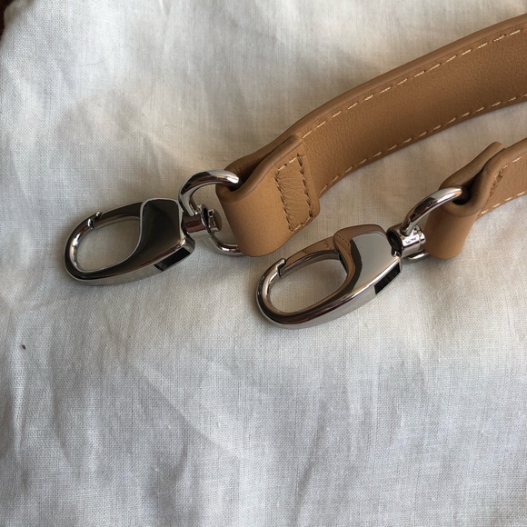 Want Les Essentiels leather & embroidered handbag - Picture 5 of 7